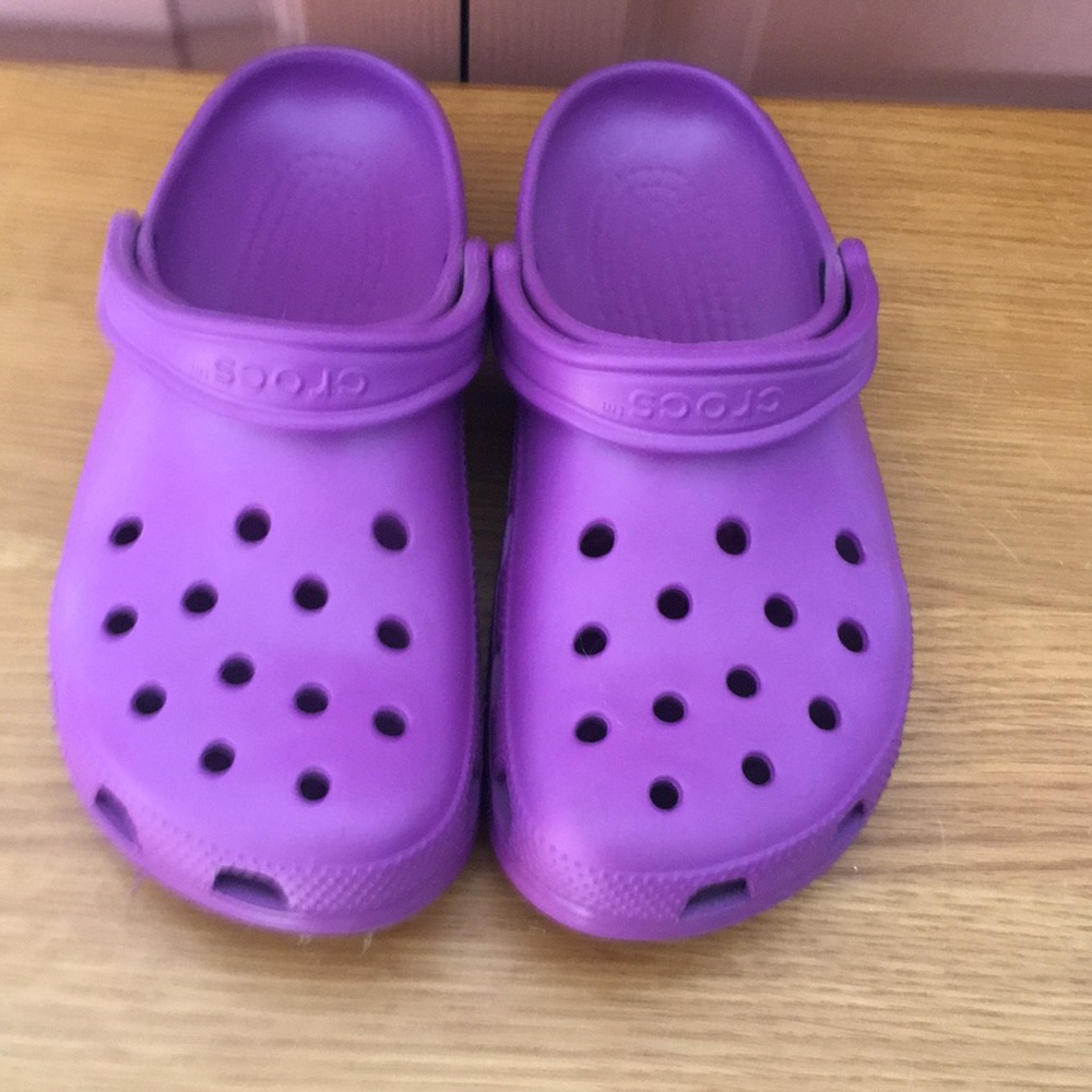 Crocs - purple